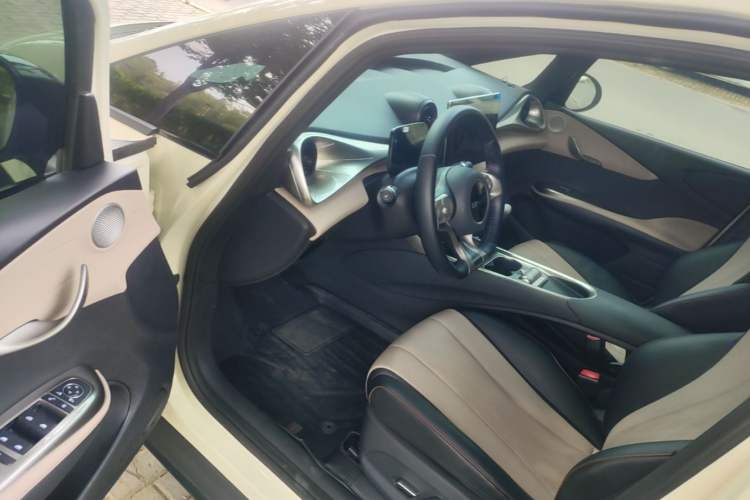 Used BYD Dolphin 2023 420 km Free Version Driver Seat