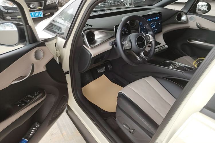 Used BYD Dolphin 2023 420 km Fashion Edition Driver Seat