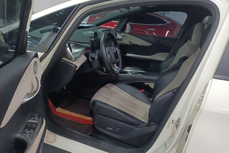 Used BYD Dolphin 2023 420 km Fashion Edition Driver Seat
