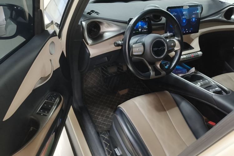 Used BYD Dolphin 2023 420 km Fashion Edition Driver Seat