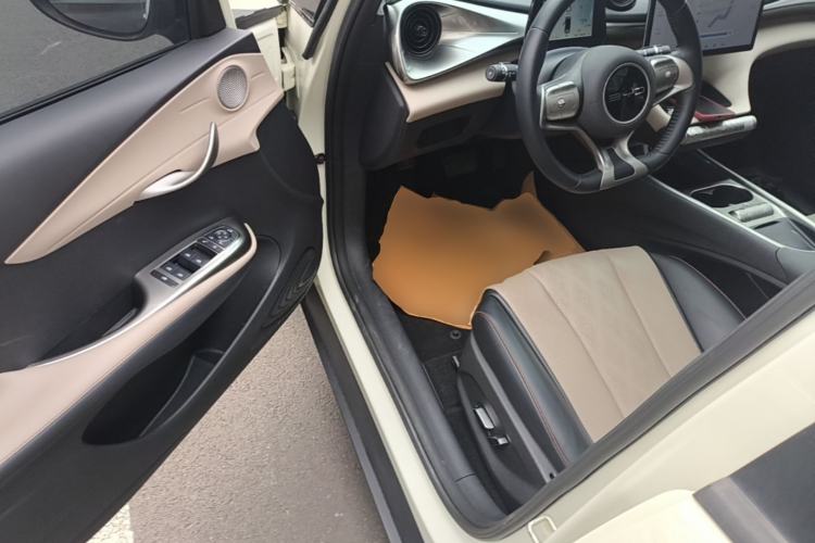 Used BYD Dolphin 2023 420 km Fashion Edition Driver Seat