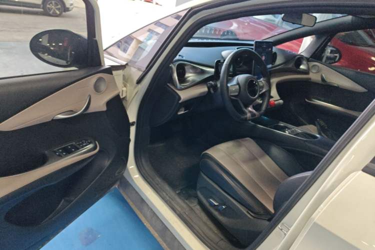 Used BYD Dolphin 2023 420 km Fashion Edition Driver Seat
