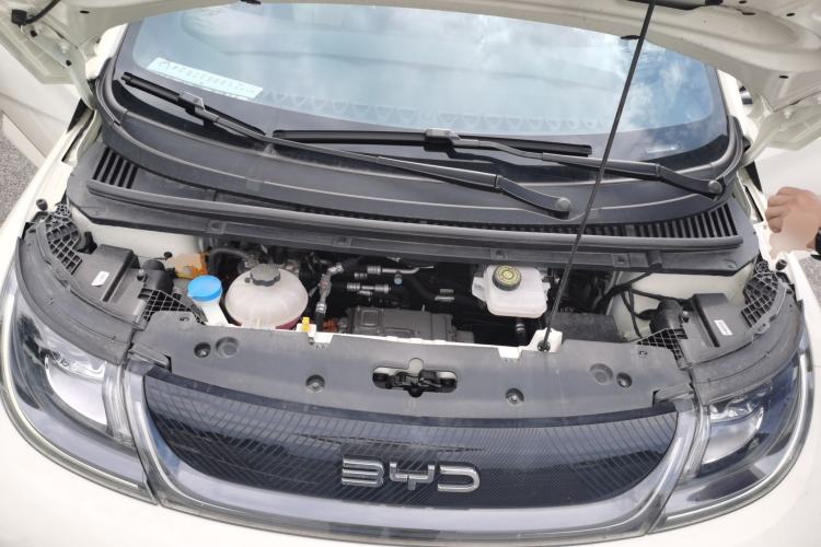 Used BYD Dolphin 2023 420 km Fashion Edition Engine Bay