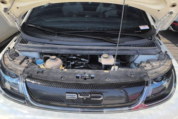 Used BYD Dolphin 2023 420 km Fashion Edition Engine Bay