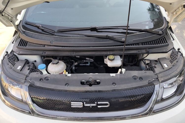 Used BYD Dolphin 2023 420 km Fashion Edition Engine Bay