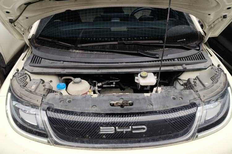 Used BYD Dolphin 2023 420 km Fashion Edition Engine Bay