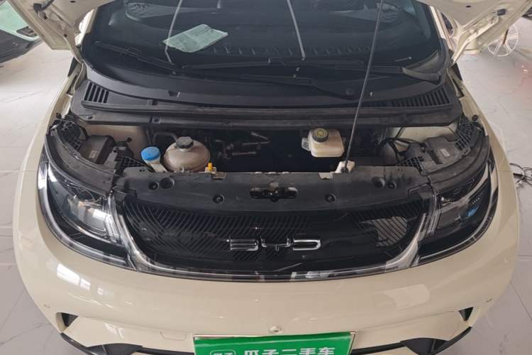 Used BYD Dolphin 2023 420 km Fashion Edition Engine Bay