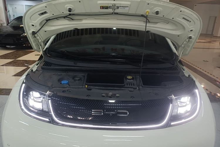 Used BYD Dolphin 2023 420 km Fashion Edition Engine Bay