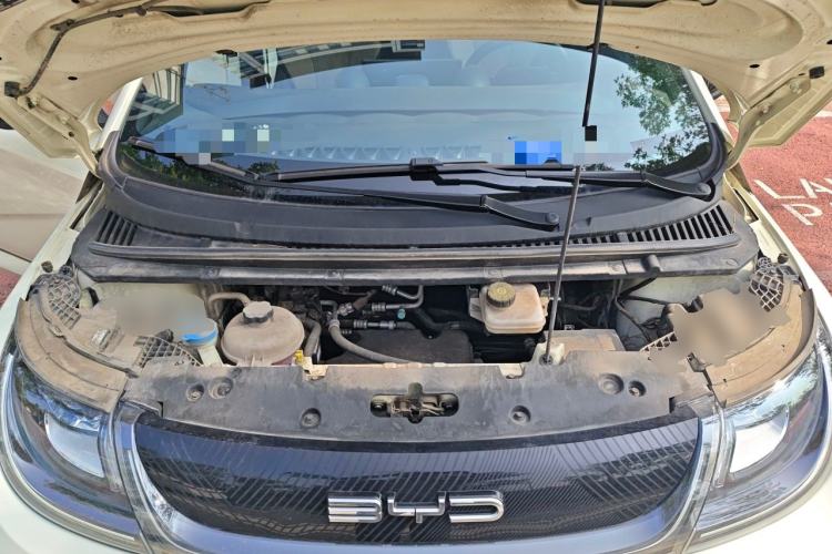 Used BYD Dolphin 2023 420 km Fashion Edition Engine Bay