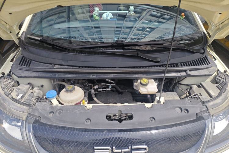 Used BYD Dolphin 2023 420 km Fashion Edition Engine Bay