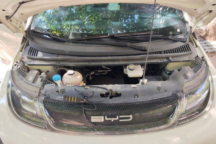 Used BYD Dolphin 2023 420 km Fashion Edition Engine Bay