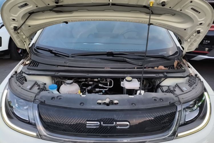 Used BYD Dolphin 2023 420 km Fashion Edition Engine Bay