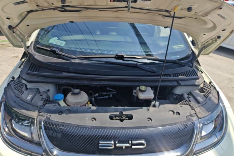 Used BYD Dolphin 2023 420 km Fashion Edition Engine Bay