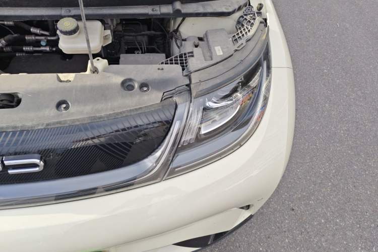 Used BYD Dolphin 2023 420 km Fashion Edition Engine Bay Left
