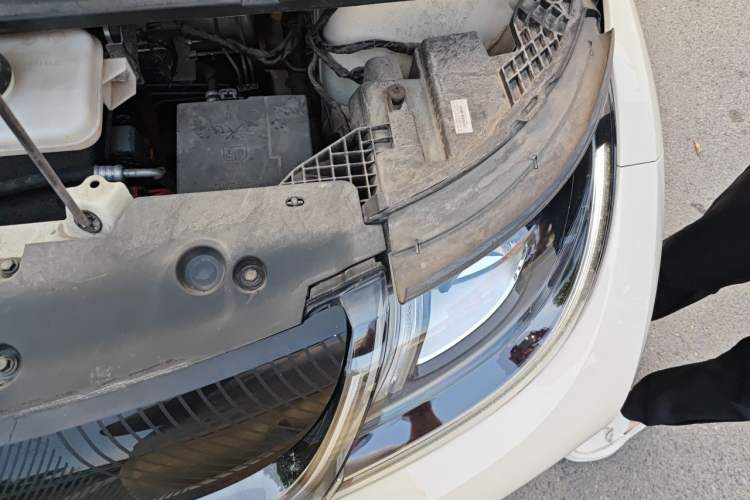 Used BYD Dolphin 2023 420 km Free Version Engine Bay Left