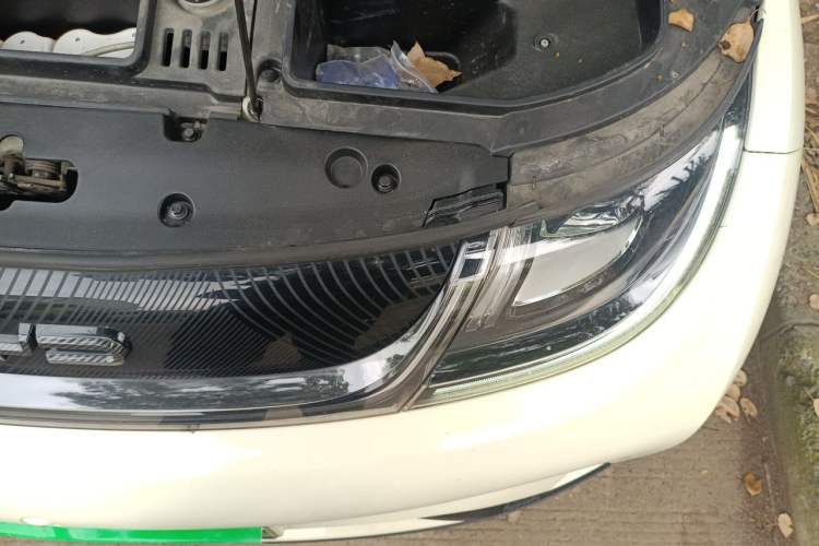 Used BYD Dolphin 2023 420 km Fashion Edition Engine Bay Left