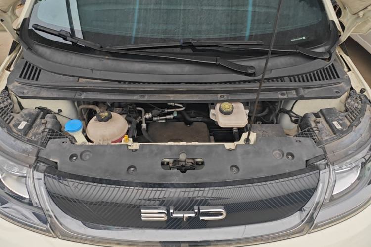 Used BYD Dolphin 2023 420 km Fashion Edition Engine Bay