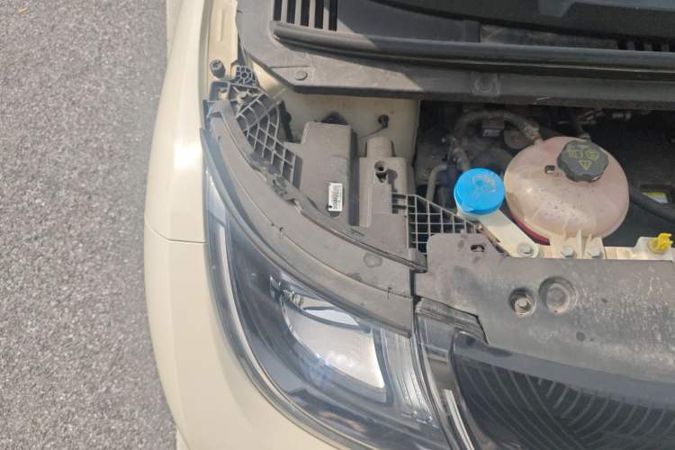 Used BYD Dolphin 2023 420 km Fashion Edition Engine Bay Right