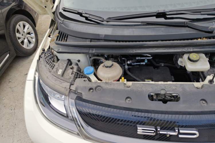 Used BYD Dolphin 2023 420 km Fashion Edition Engine Bay Right