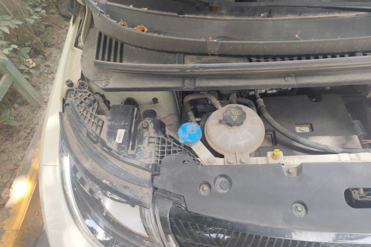 Used BYD Dolphin 2023 420 km Fashion Edition Engine Bay Right