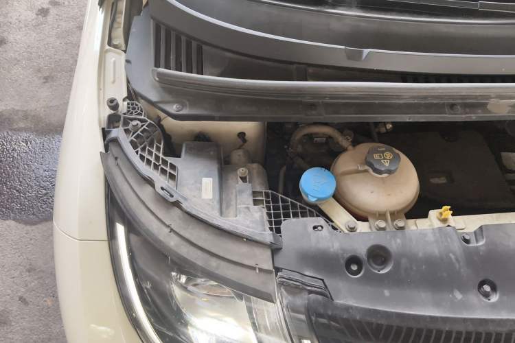 Used BYD Dolphin 2023 420 km Free Version Engine Bay Right