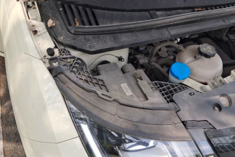 Used BYD Dolphin 2023 420 km Fashion Edition Engine Bay Right
