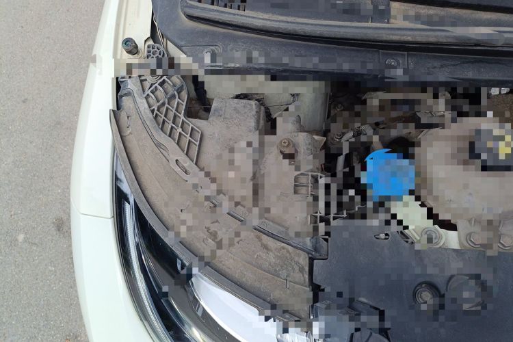 Used BYD Dolphin 2023 420 km Fashion Edition Engine Bay Right