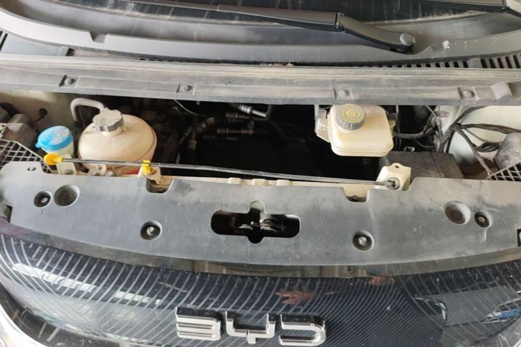 Used BYD Dolphin 2023 420 km Free Version Engine Bay