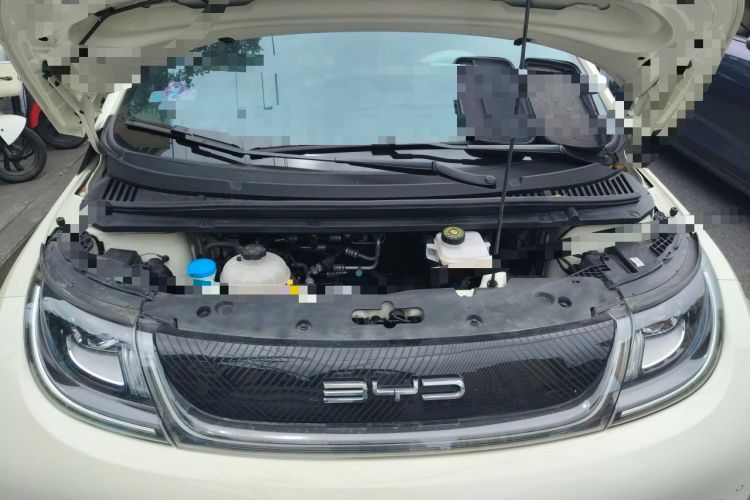 Used BYD Dolphin 2023 420 km Fashion Edition Engine Bay