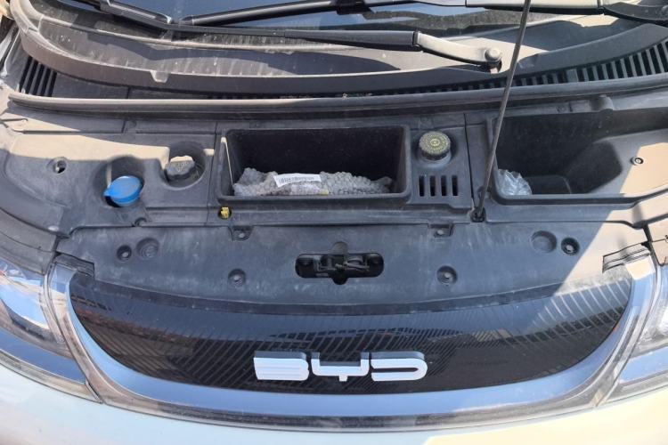 Used BYD Dolphin 2023 420 km Fashion Edition Engine Bay