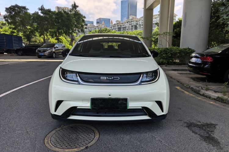 Used BYD Dolphin 2023 420 km Fashion Edition Exterior 1