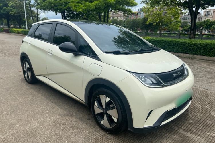 Used BYD Dolphin 2023 420 km Fashion Edition Exterior 2