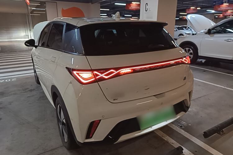 Used BYD Dolphin 2023 420 km Fashion Edition Exterior 2