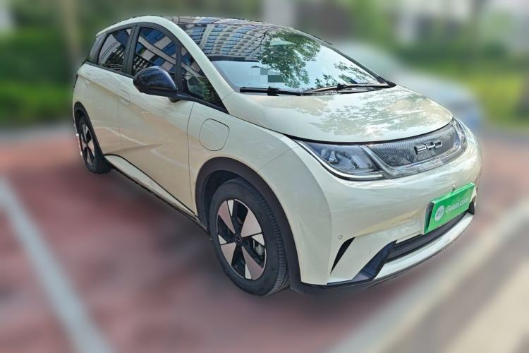 Used BYD Dolphin 2023 420 km Fashion Edition Exterior 2