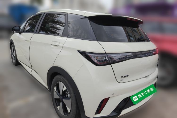 Used BYD Dolphin 2023 420 km Fashion Edition Exterior 3