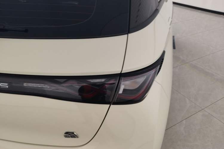 Used BYD Dolphin 2023 420 km Free Version Exterior 3