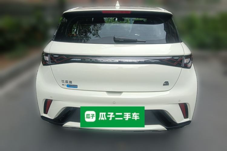 Used BYD Dolphin 2023 420 km Fashion Edition Exterior 4