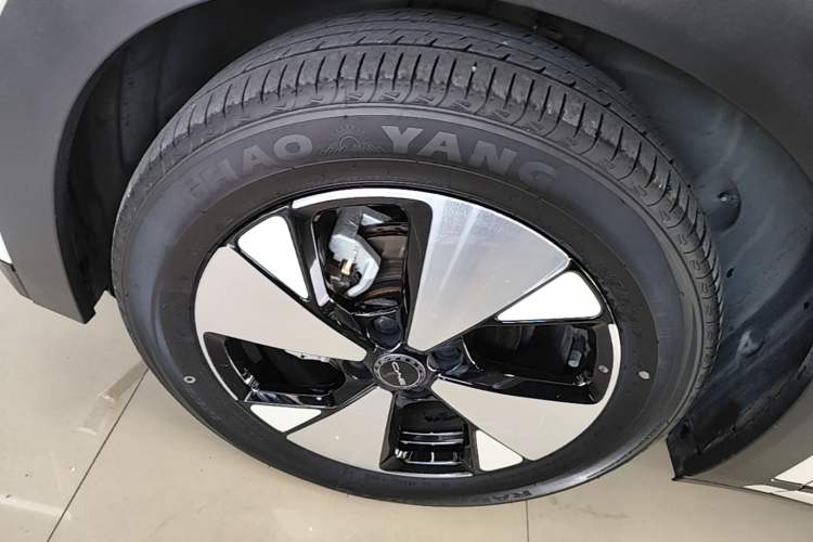 Used BYD Dolphin 2023 420 km Fashion Edition Exterior 4