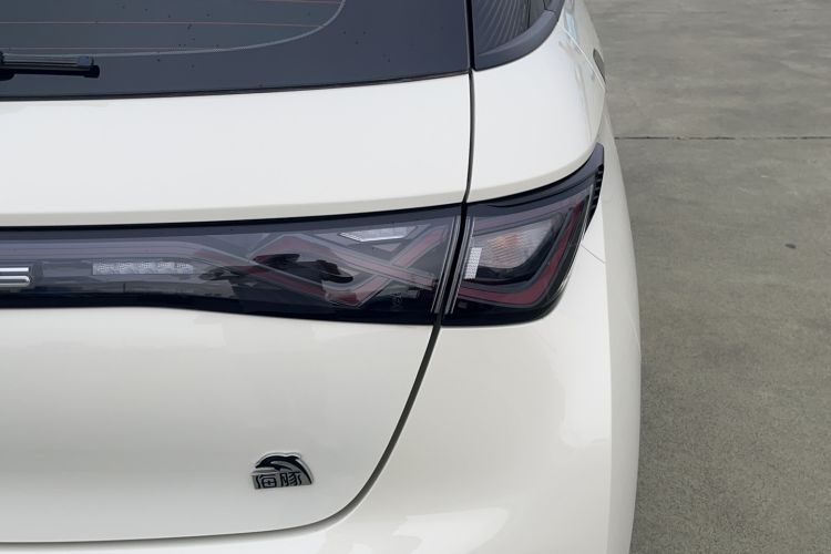 Used BYD Dolphin 2023 420 km Fashion Edition Exterior 5