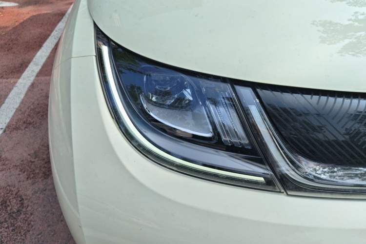 Used BYD Dolphin 2023 420 km Fashion Edition Exterior 6