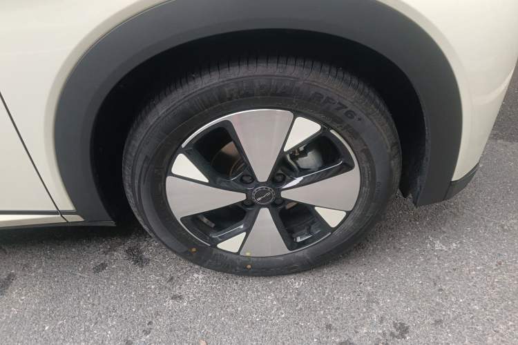 Used BYD Dolphin 2023 420 km Fashion Edition Exterior 7