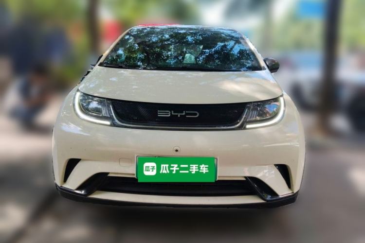 Used BYD Dolphin 2023 420 km Fashion Edition Front