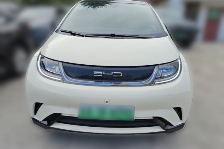Used BYD Dolphin 2023 420 km Fashion Edition Front