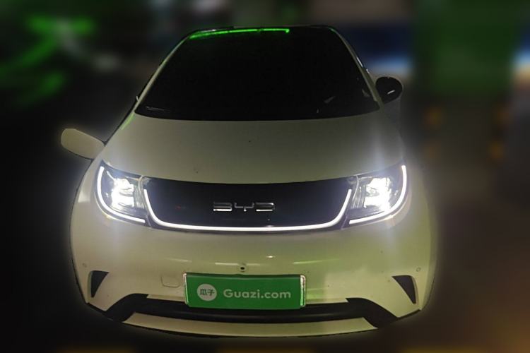 Used BYD Dolphin 2023 420 km Fashion Edition Front