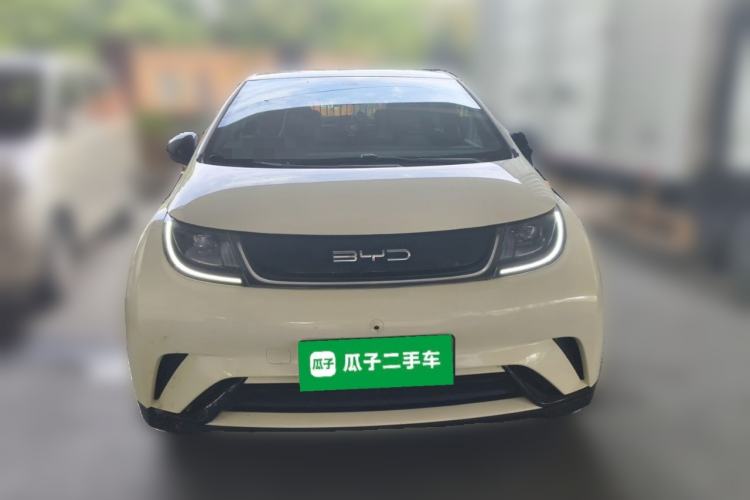 Used BYD Dolphin 2023 420 km Free Version Front