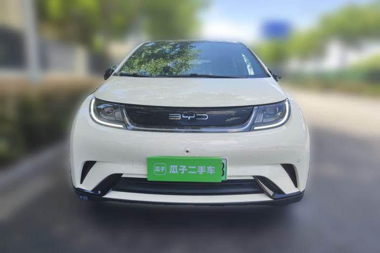 Used BYD Dolphin 2023 420 km Fashion Edition Front