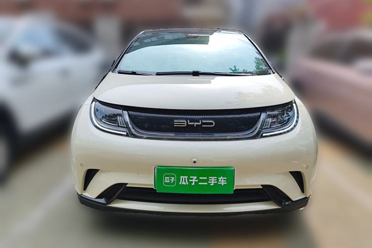 Used BYD Dolphin 2023 420 km Fashion Edition Front