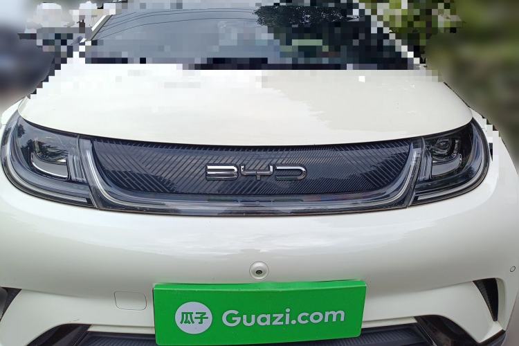 Used BYD Dolphin 2023 420 km Fashion Edition Front