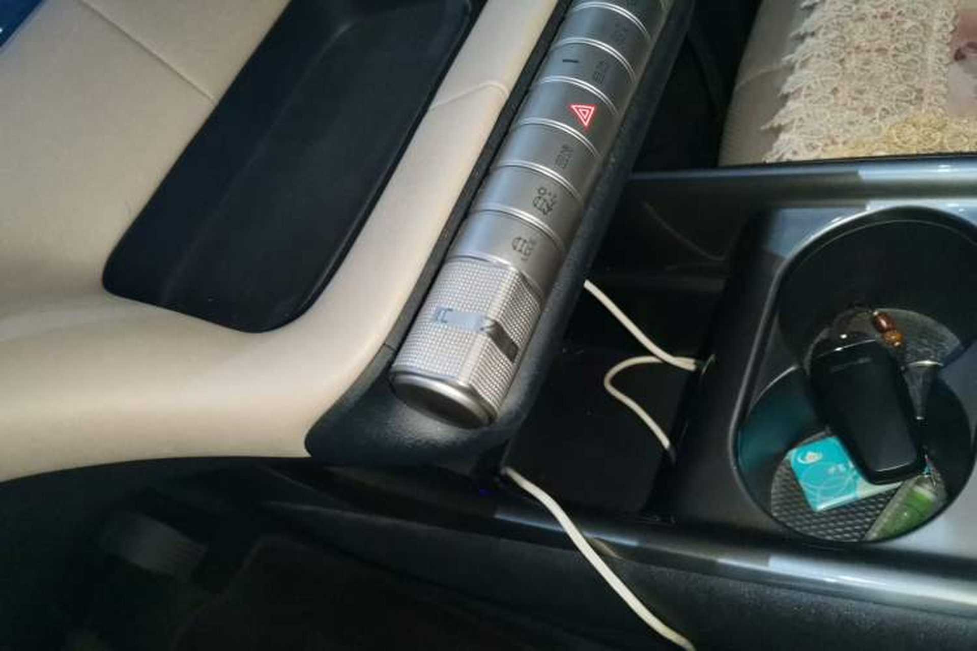 Used BYD Dolphin 2023 420 km Fashion Edition Gear Lever