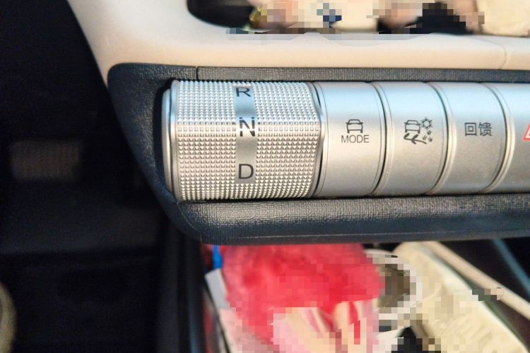 Used BYD Dolphin 2023 420 km Fashion Edition Gear Lever